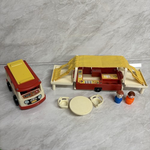 Vintage little people fisher - little,